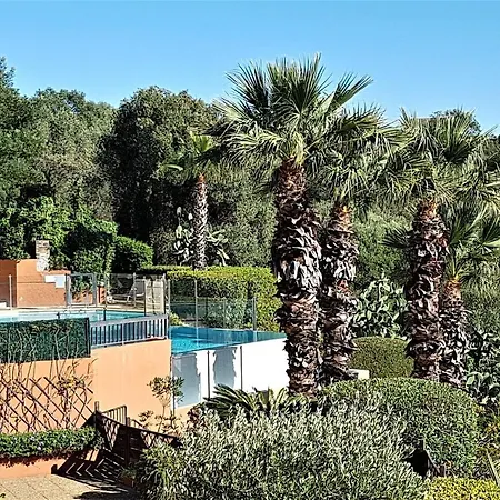 Superbe Duplex 35M2 Vue Mer Avec Piscine Bormes-les-Mimosas Exterior photo